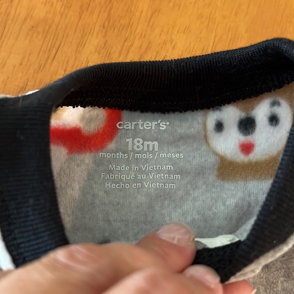 Carters 18 months one piece - Picture 5 of 5